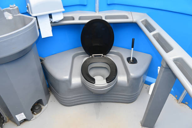 Best Portable bathroom rental  in Fort Payne, AL